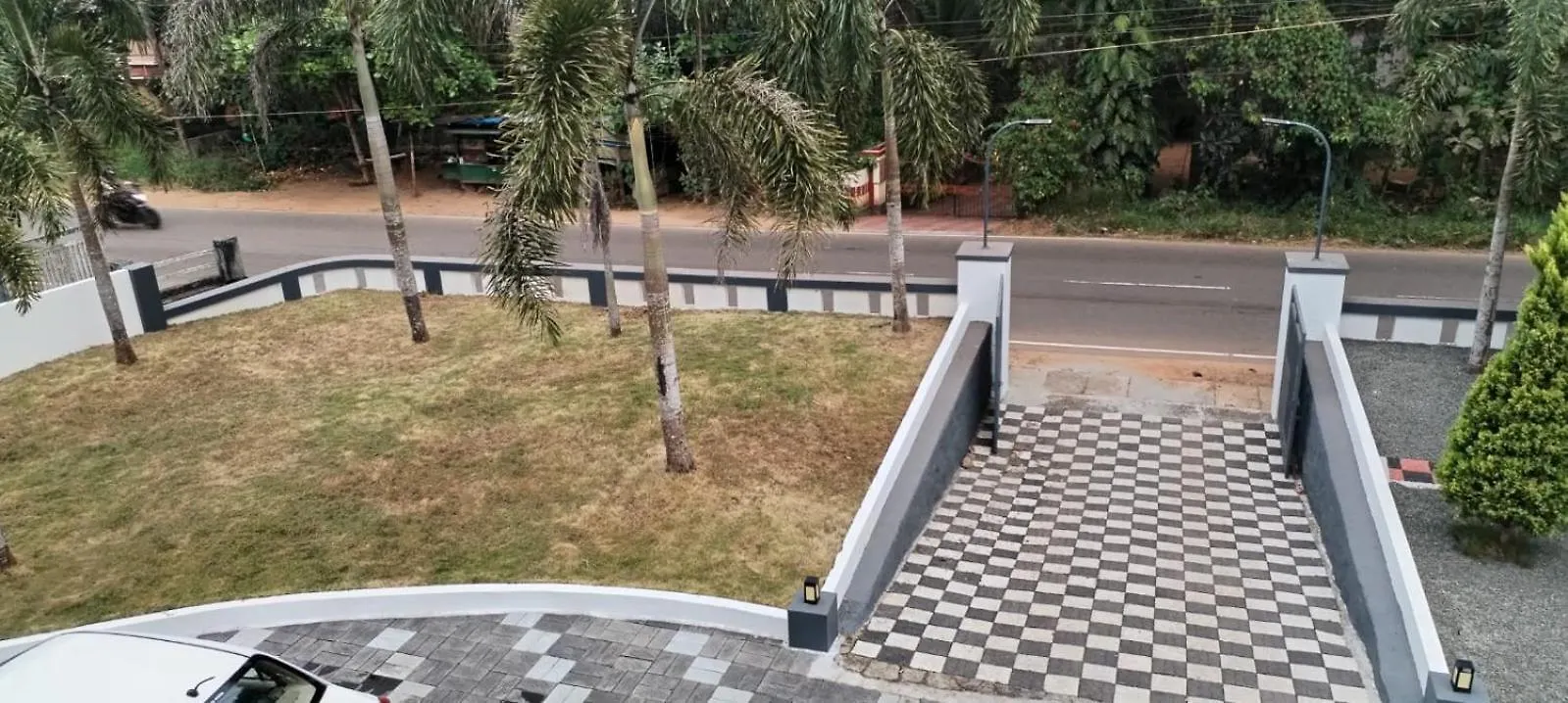 Daily Rent Homes With All Facilities Karukachal India