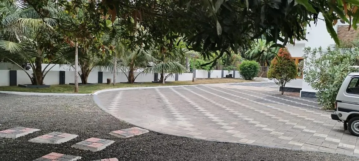Daily Rent Homes With All Facilities Karukachal Holiday home